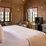 Hotel Saint-delis - La Maison Du Peintre - Relais&châteaux 5*