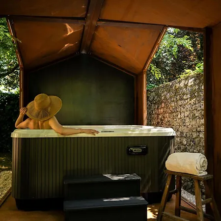 Saint-Delis Hotel & Spa - La Maison Du Peintre - Relais & Chateaux Szálloda 5*