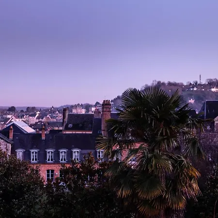 Saint-delis - La Maison Du Peintre - Relais&châteaux Hotel 5*