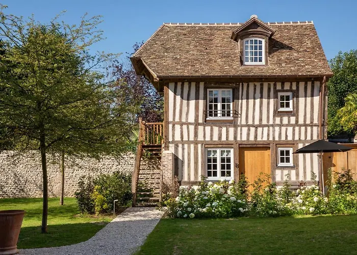 Saint-delis - La Maison Du Peintre - Relais & Chateaux