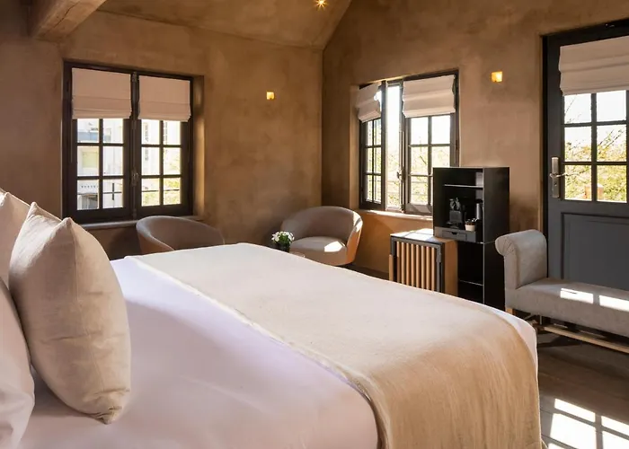 מלון Saint-delis - La Maison Du Peintre - Relais & Chateaux 5*