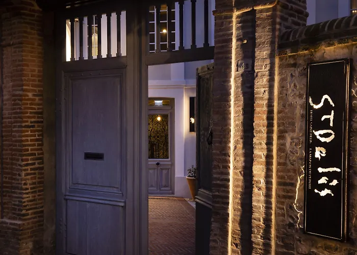 Saint-delis - La Maison Du Peintre - Relais & Chateaux מלון