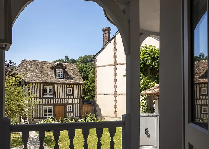 Saint-delis - La Maison Du Peintre - Relais & Chateaux 5* Онфлёр