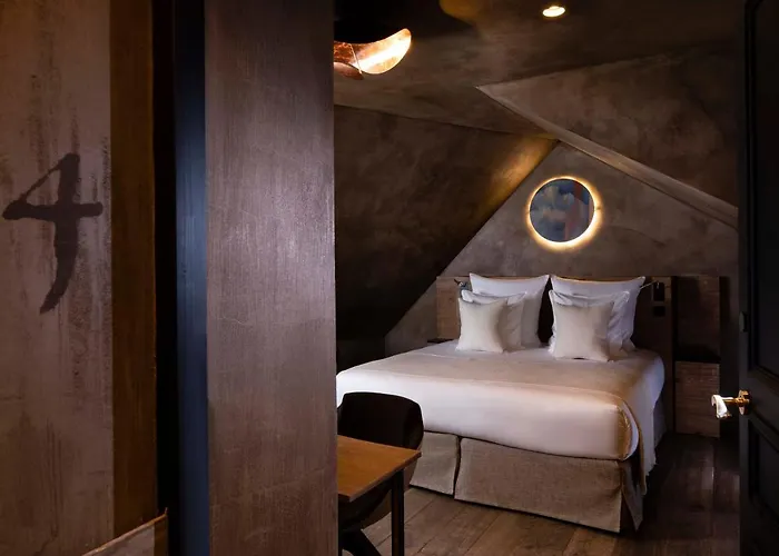 Отель Saint-delis - La Maison Du Peintre - Relais & Chateaux 5*